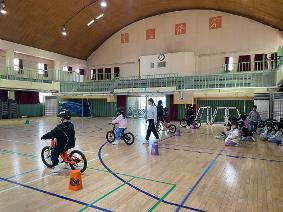 [보도자료3/26]인창초, 두 바퀴로 배우는 안전 세상